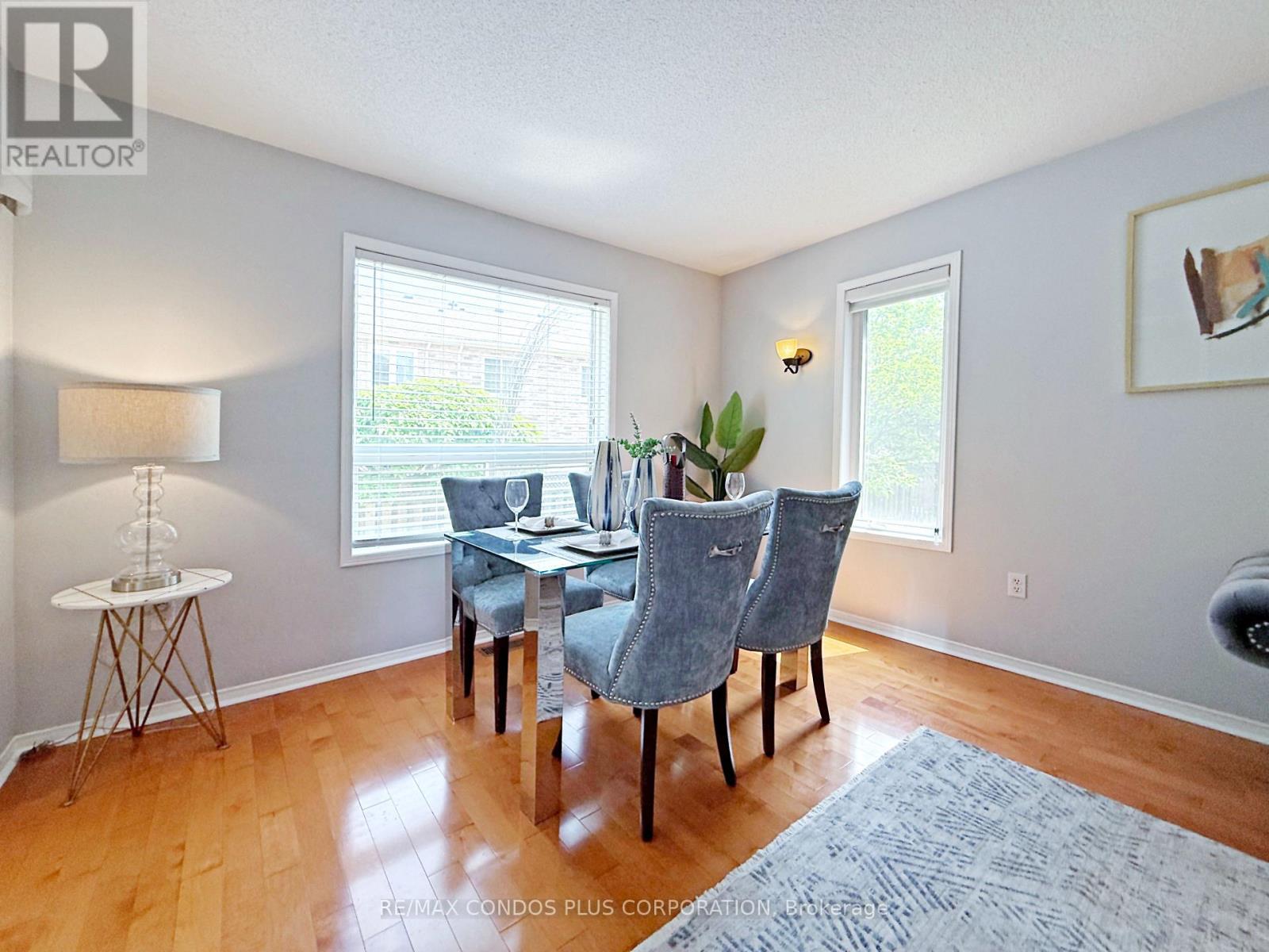 42 - 1290 Heritage Way, Oakville, Ontario  L6M 4M5 - Photo 5 - W12510000