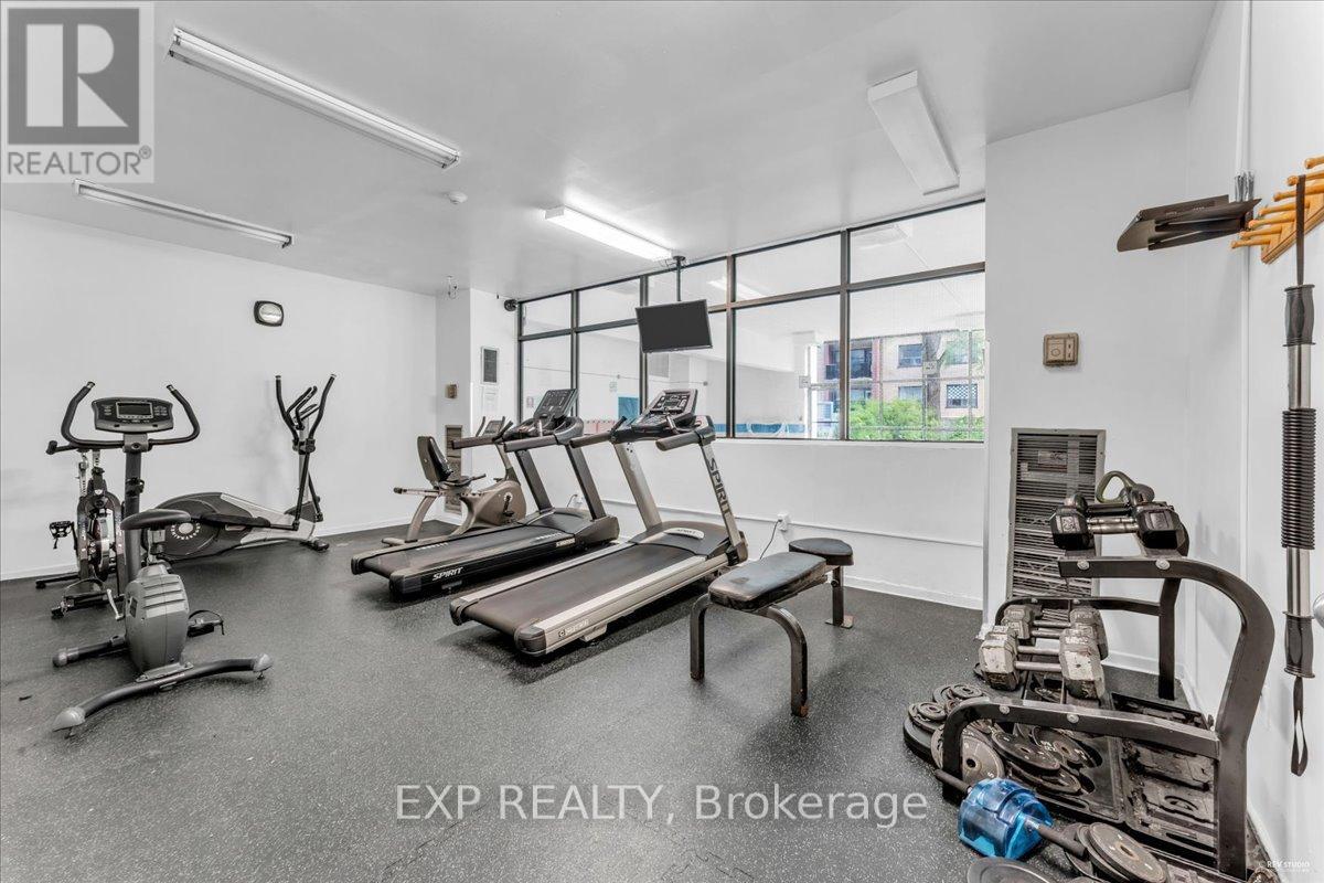 1603 - 135 Marlee Avenue, Toronto, Ontario  M6B 4C6 - Photo 47 - W12510020