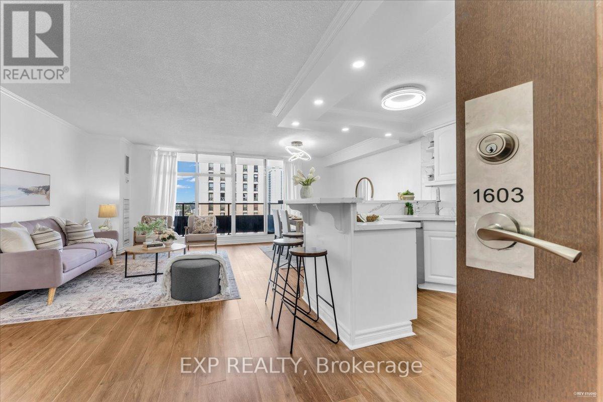 1603 - 135 Marlee Avenue, Toronto, Ontario  M6B 4C6 - Photo 7 - W12510020