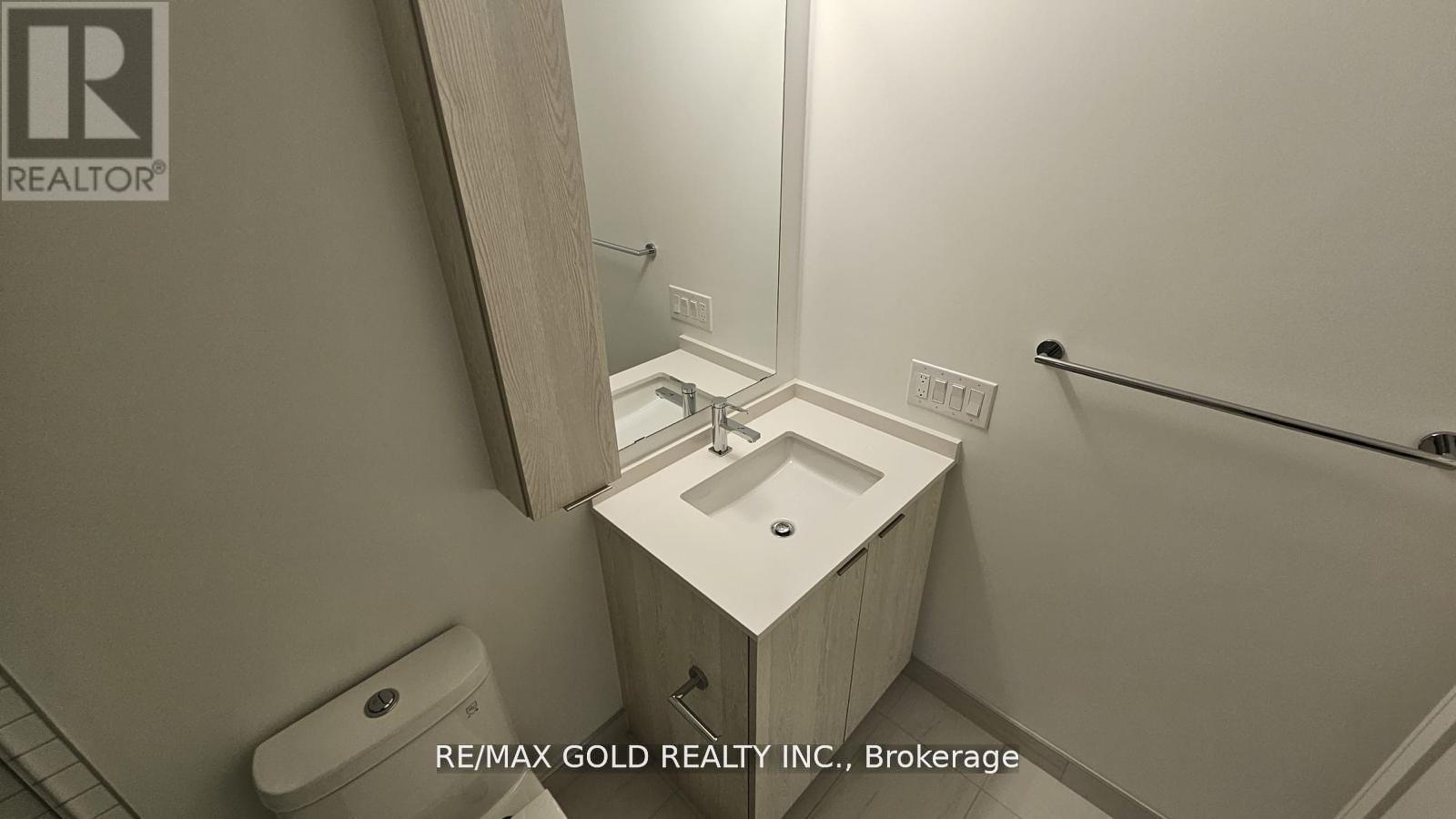 1319 - 86 Dundas Street E, Mississauga, Ontario  L5A 0B1 - Photo 15 - W12510022