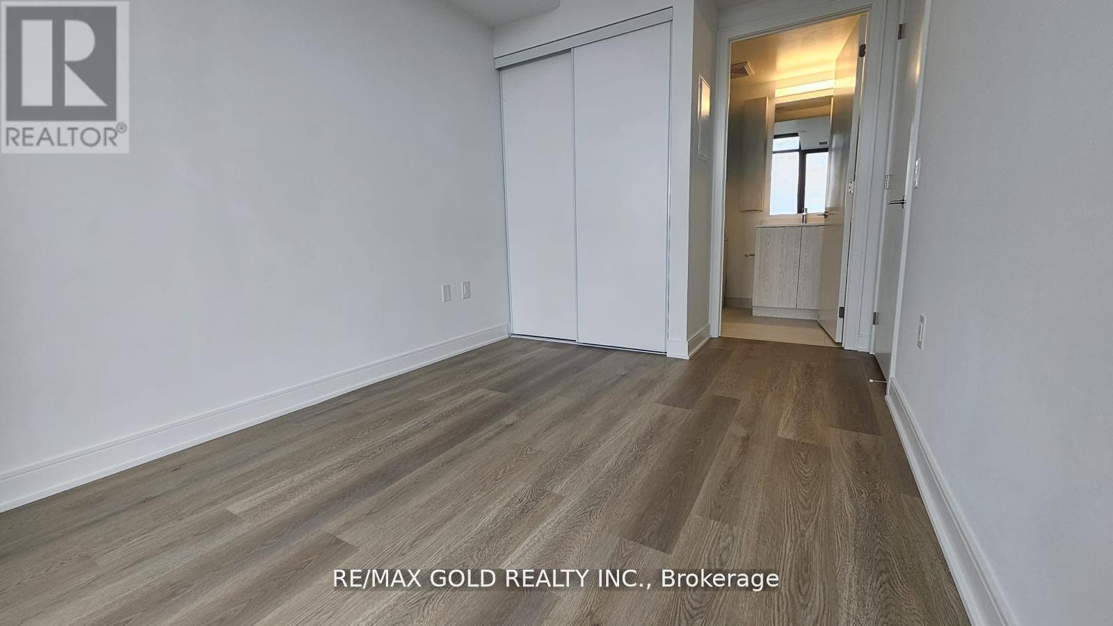 1319 - 86 Dundas Street E, Mississauga, Ontario  L5A 0B1 - Photo 17 - W12510022