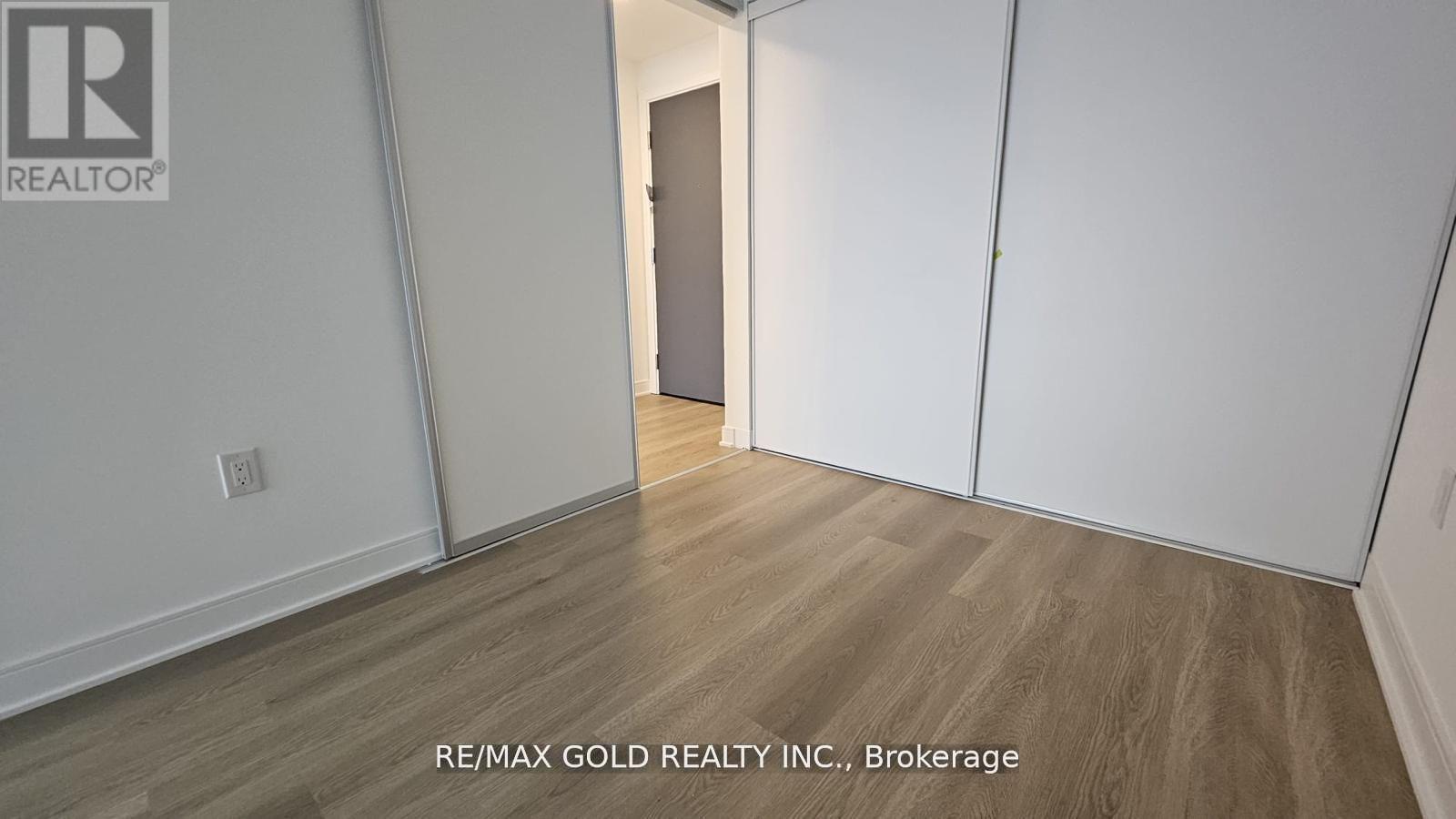 1319 - 86 Dundas Street E, Mississauga, Ontario  L5A 0B1 - Photo 7 - W12510022