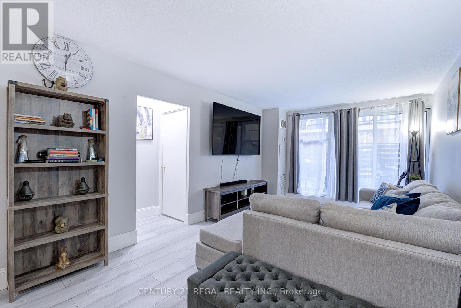 139 - 366 The East Mall, Toronto, Ontario  M9B 6C6 - Photo 13 - W12510050