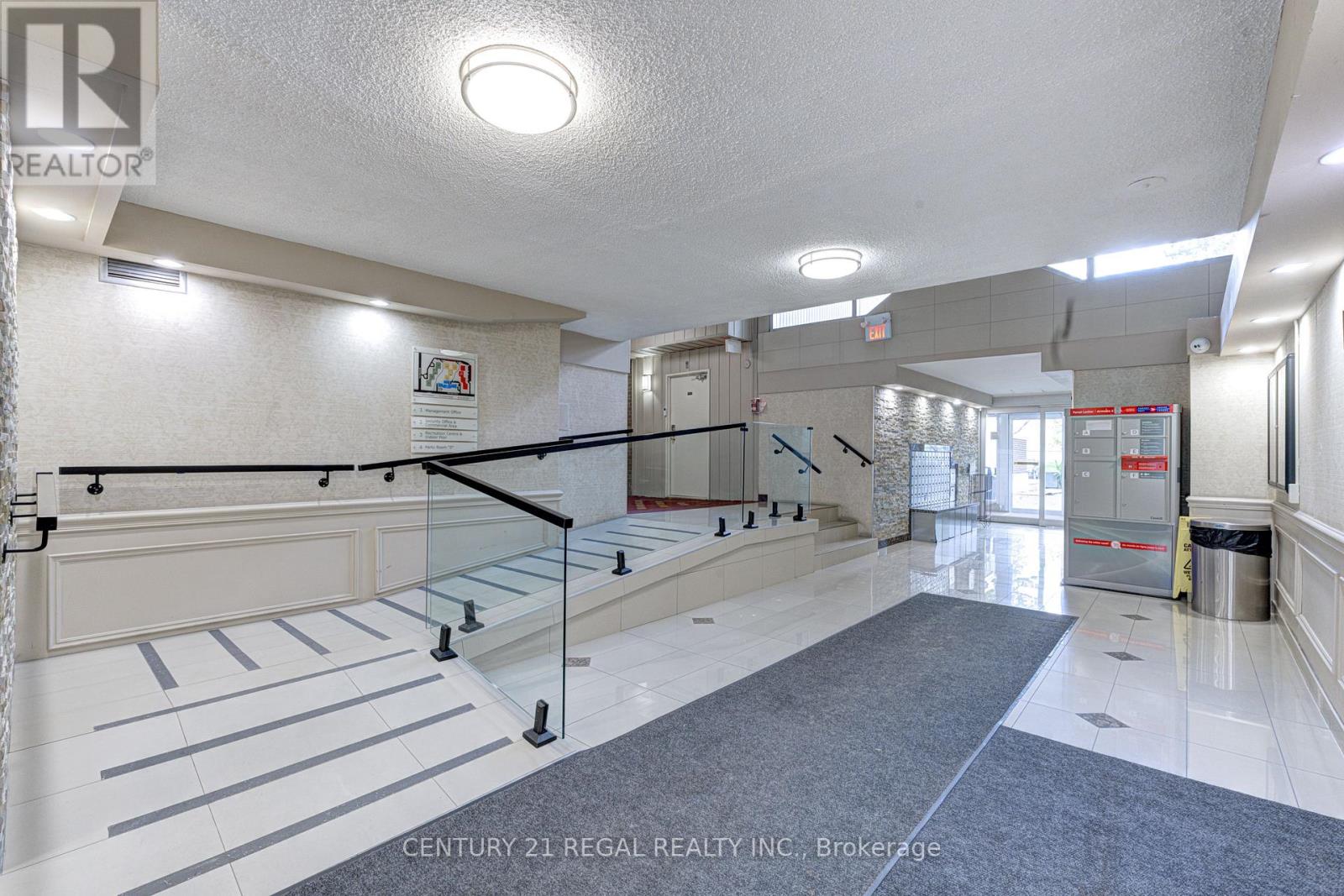 139 - 366 The East Mall, Toronto, Ontario  M9B 6C6 - Photo 37 - W12510050