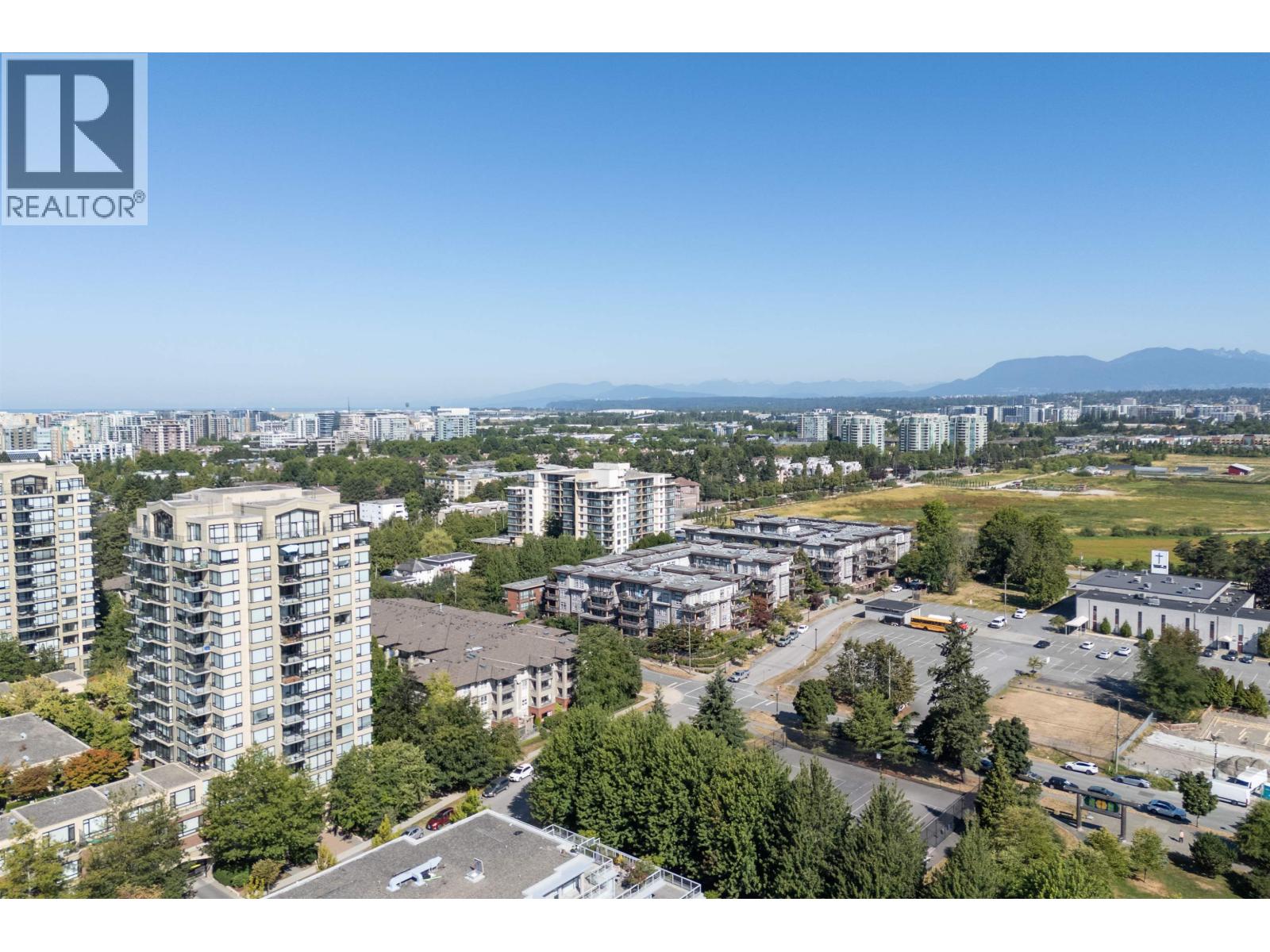 318 9200 FERNDALE ROAD, Richmond, British Columbia