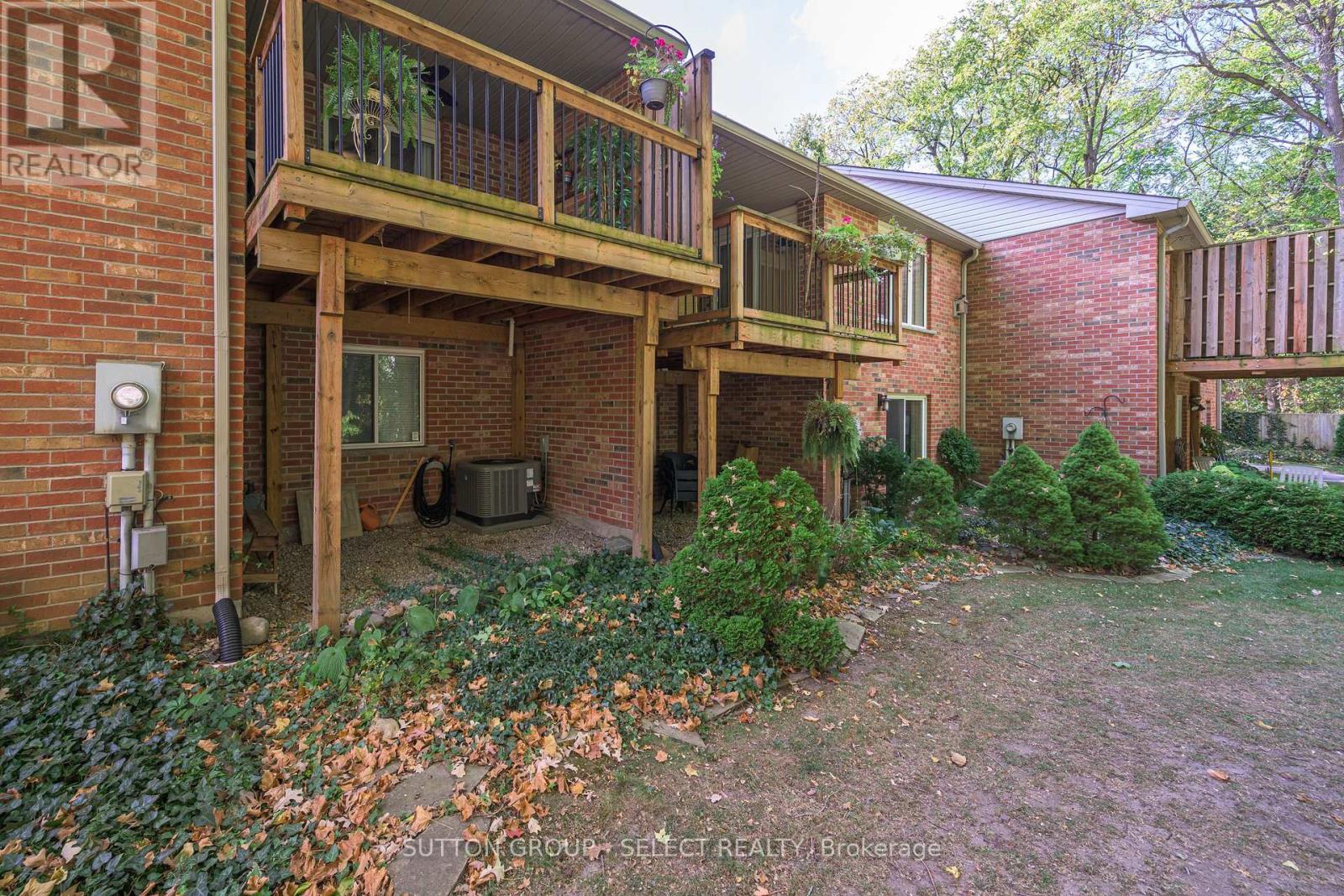 11 - 1337 Commissioners Road W, London South, Ontario  N6K 4V2 - Photo 10 - X12510092