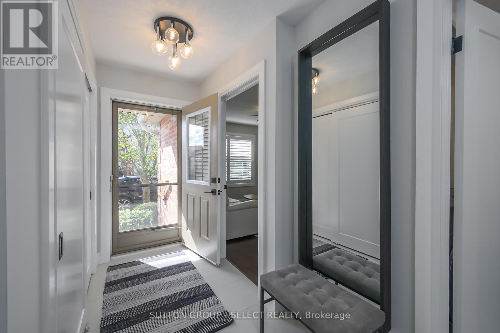 11 - 1337 Commissioners Road W, London South, Ontario  N6K 4V2 - Photo 11 - X12510092