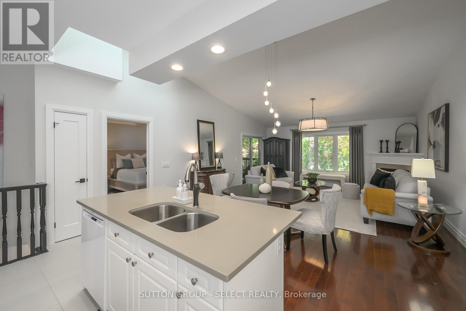 11 - 1337 Commissioners Road W, London South, Ontario  N6K 4V2 - Photo 15 - X12510092