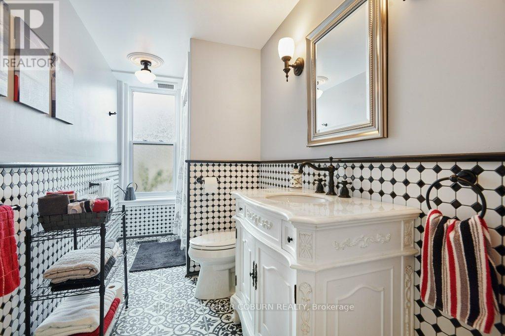 35 Lakeshore Drive, South Dundas, Ontario  K0C 1X0 - Photo 11 - X12510062