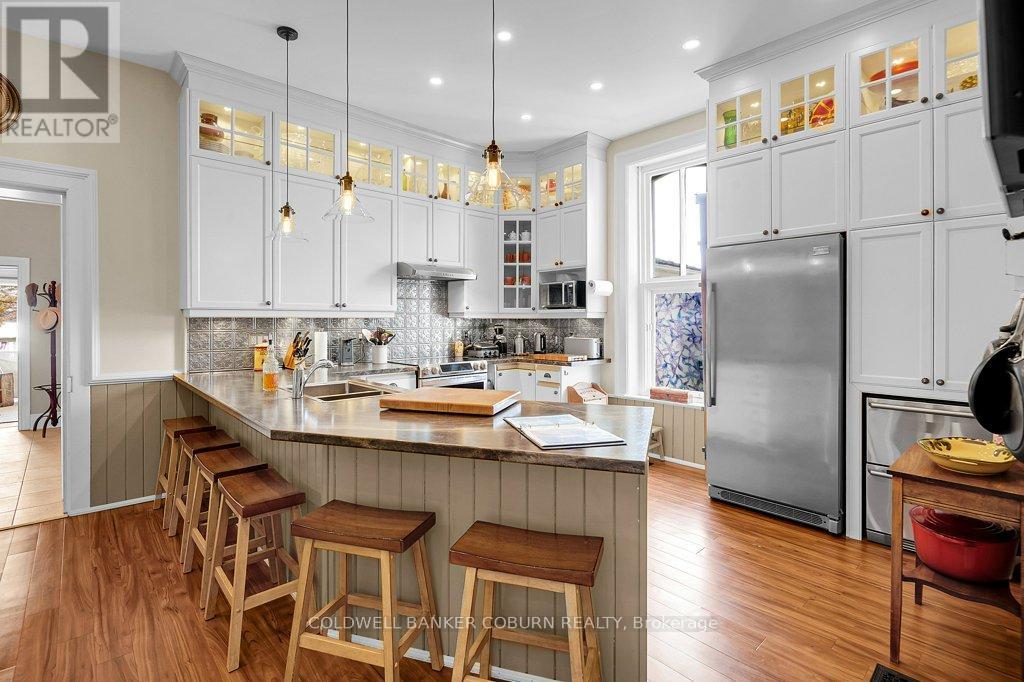 35 Lakeshore Drive, South Dundas, Ontario  K0C 1X0 - Photo 12 - X12510062