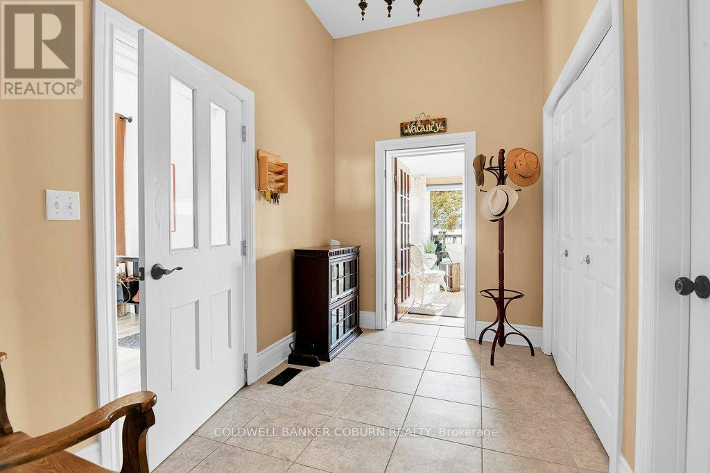 35 Lakeshore Drive, South Dundas, Ontario  K0C 1X0 - Photo 14 - X12510062