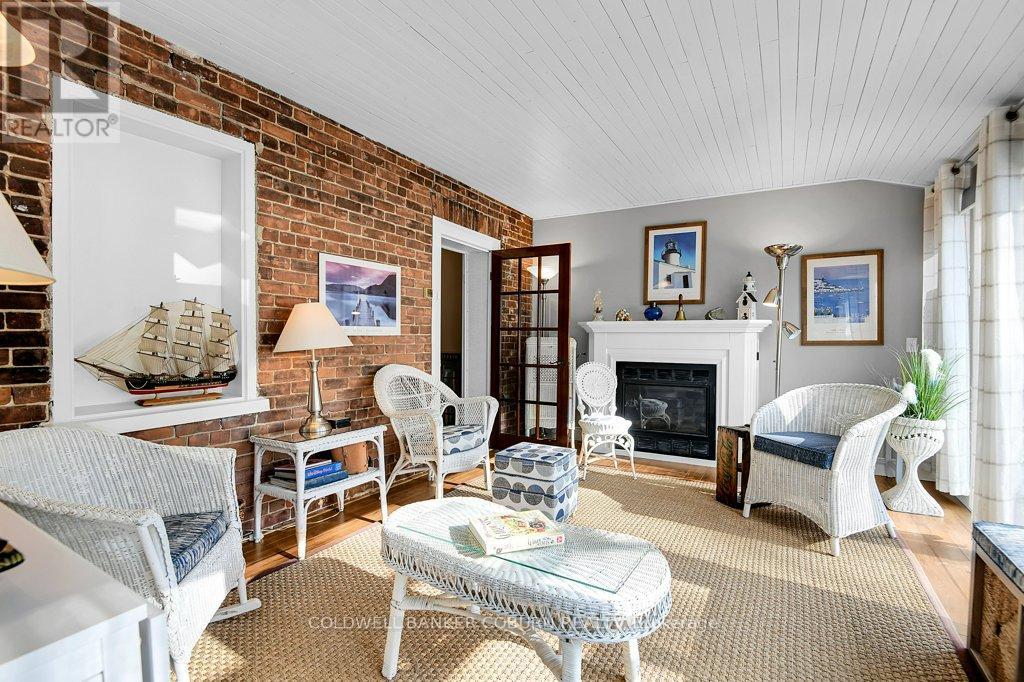 35 Lakeshore Drive, South Dundas, Ontario  K0C 1X0 - Photo 16 - X12510062