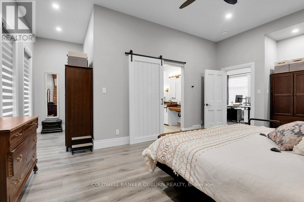 35 Lakeshore Drive, South Dundas, Ontario  K0C 1X0 - Photo 21 - X12510062