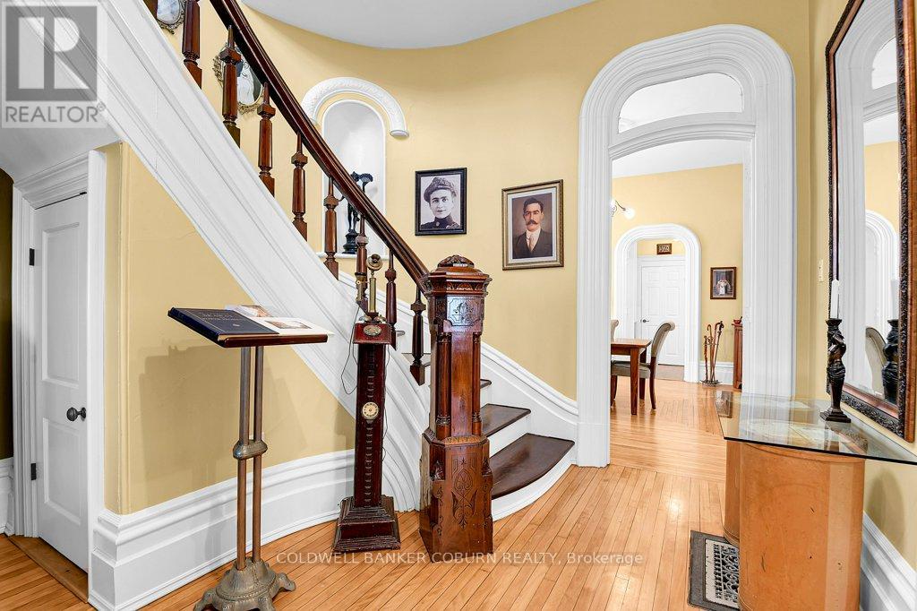 35 Lakeshore Drive, South Dundas, Ontario  K0C 1X0 - Photo 5 - X12510062