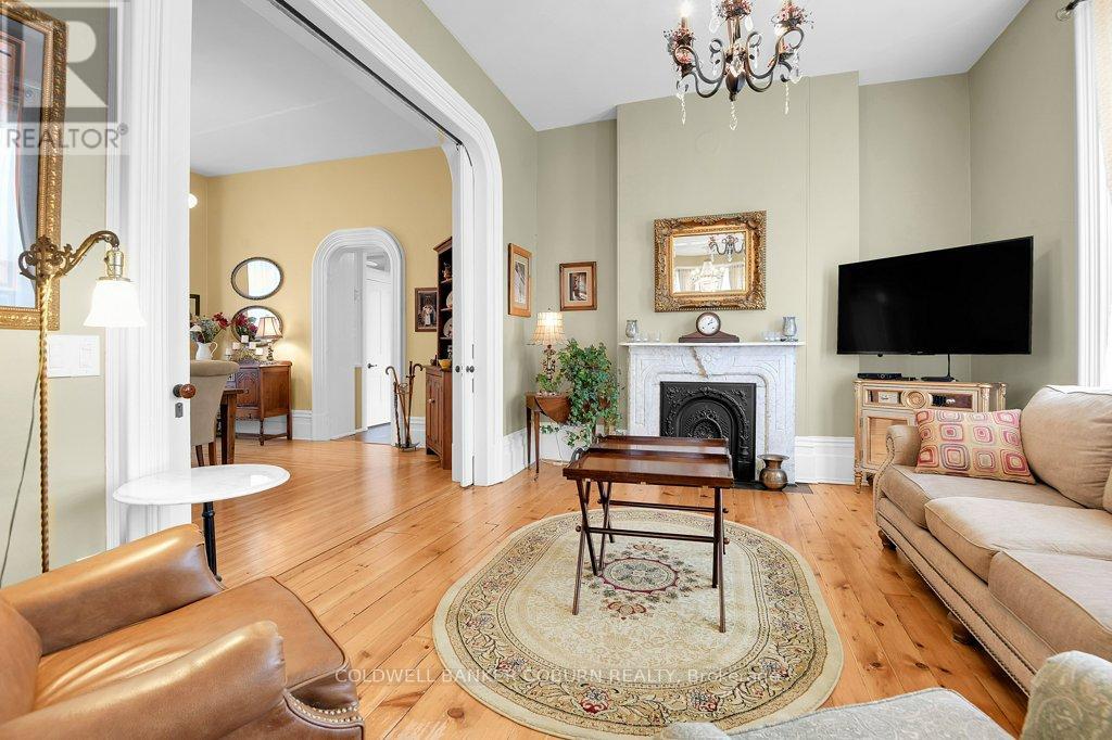 35 Lakeshore Drive, South Dundas, Ontario  K0C 1X0 - Photo 9 - X12510062