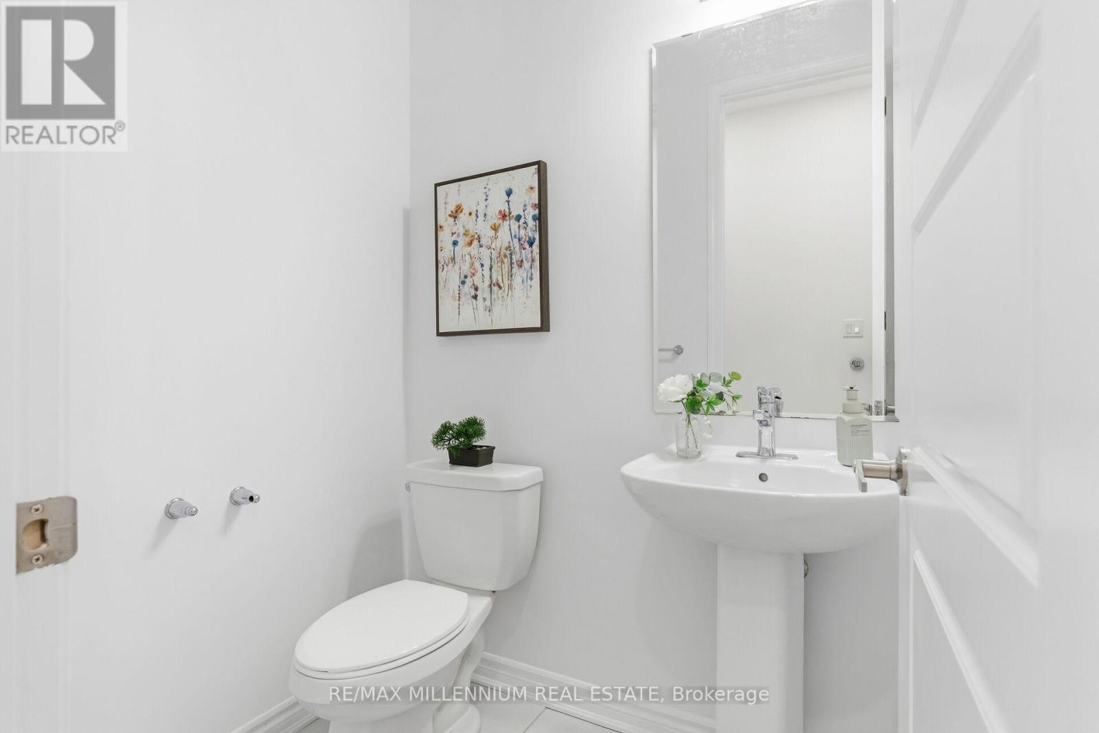 30 Hammermeister Street, Kitchener, Ontario  N2R 0T2 - Photo 23 - X12509896