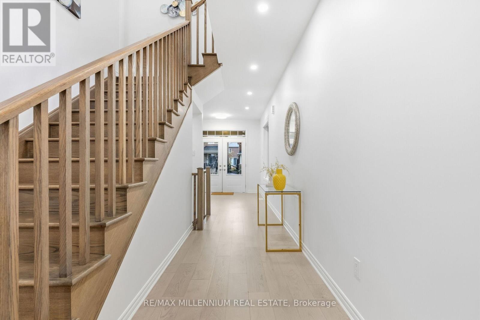 30 Hammermeister Street, Kitchener, Ontario  N2R 0T2 - Photo 7 - X12509896