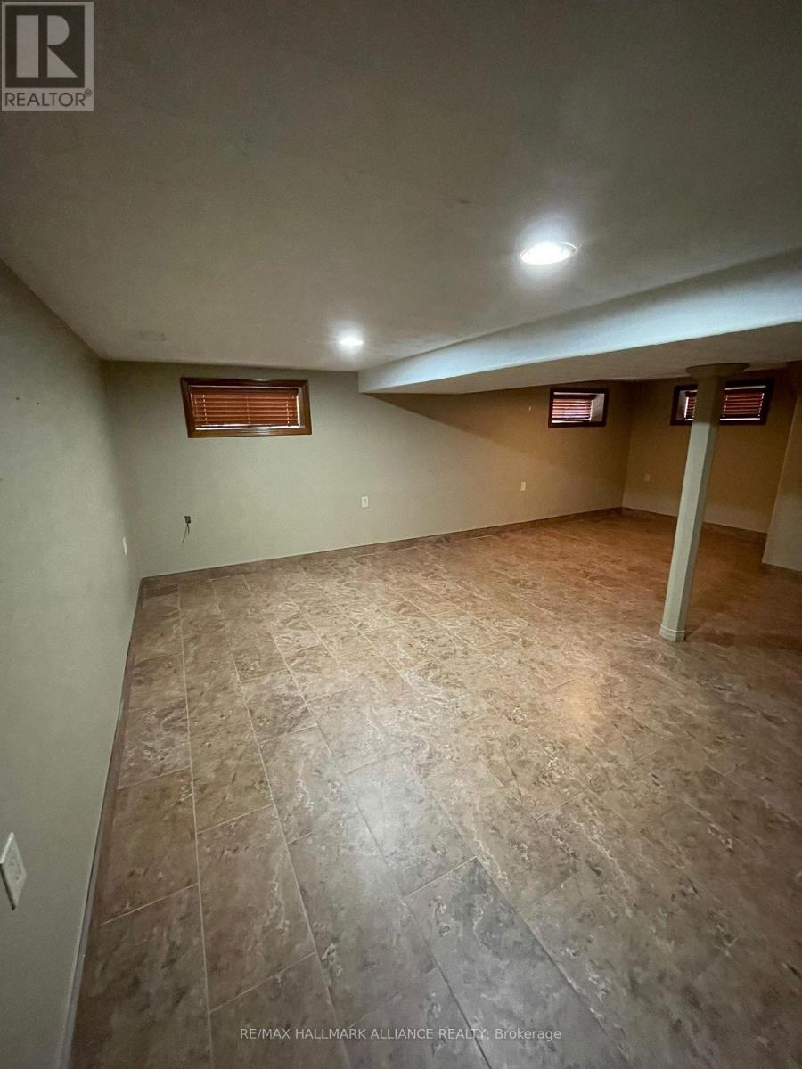 22 Bevan Court, Hamilton, Ontario  L8K 4R1 - Photo 15 - X12509956