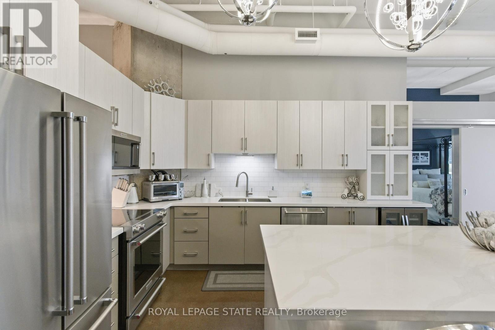 Ph10 - 66 Bay Street S, Hamilton, Ontario  L8P 4Z6 - Photo 11 - X12510016