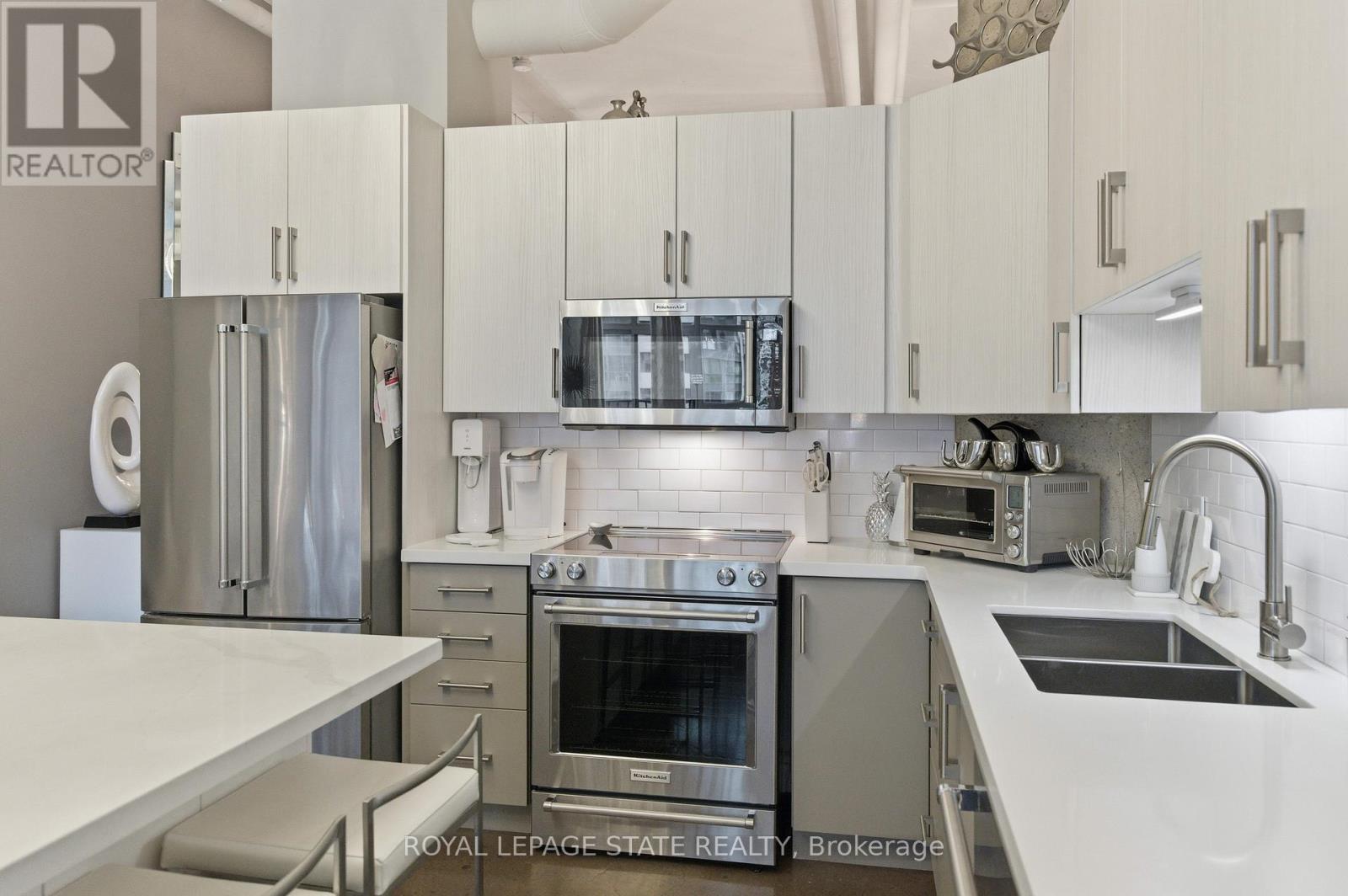 Ph10 - 66 Bay Street S, Hamilton, Ontario  L8P 4Z6 - Photo 16 - X12510016