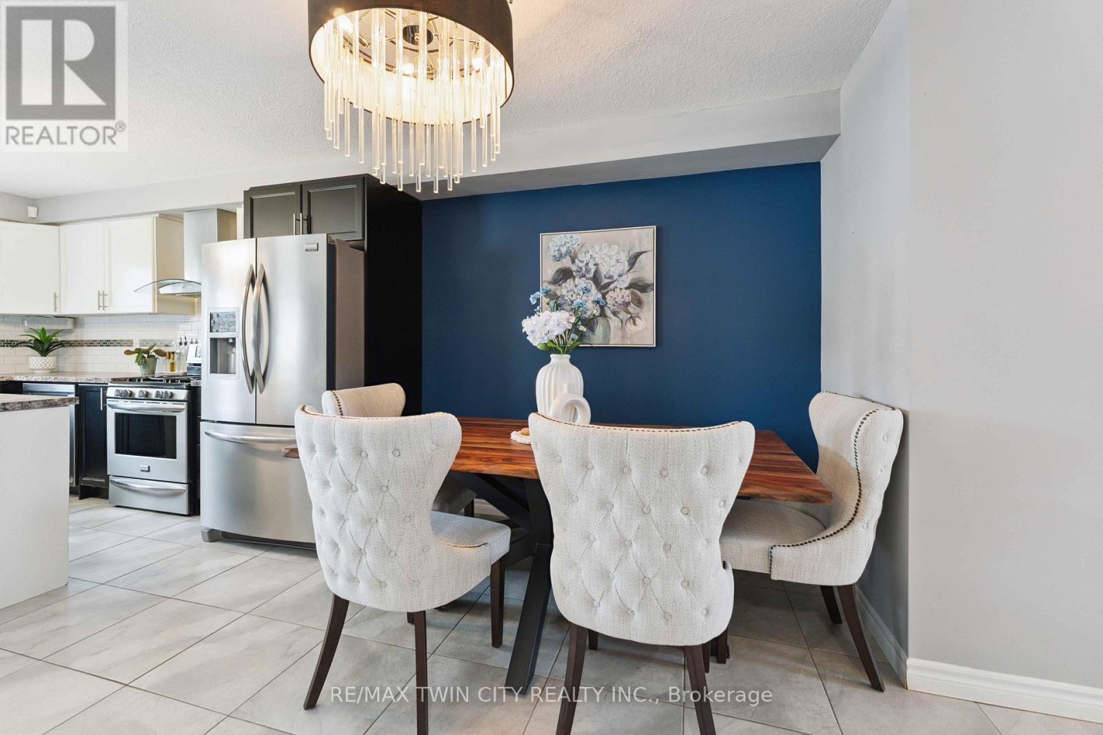 12 Avatar Place, Hamilton, Ontario  L0R 1W0 - Photo 15 - X12510040