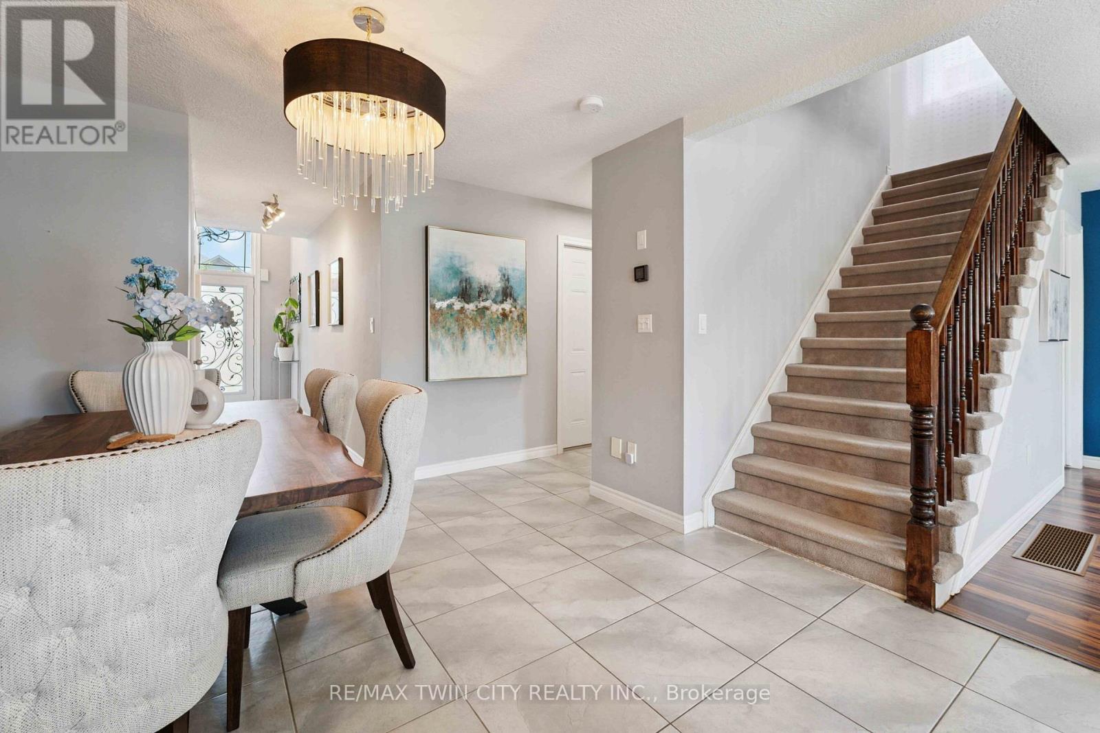 12 Avatar Place, Hamilton, Ontario  L0R 1W0 - Photo 19 - X12510040