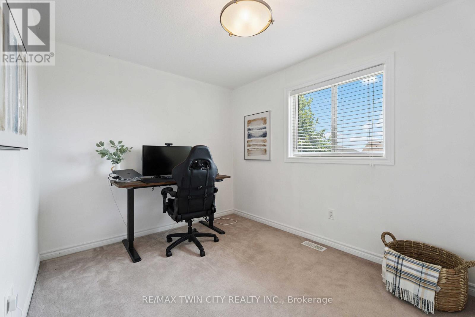 12 Avatar Place, Hamilton, Ontario  L0R 1W0 - Photo 31 - X12510040