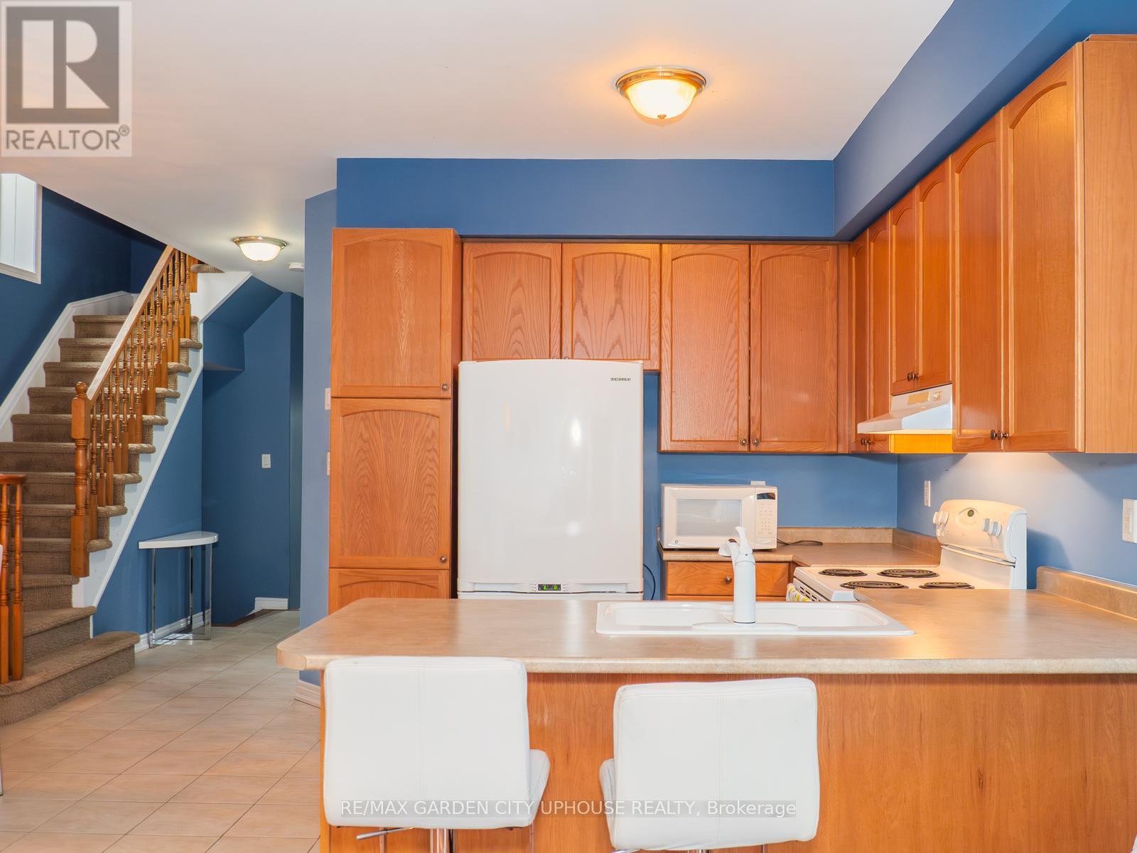 50 Chloe Street, St. Catharines, Ontario L2P 0A5 - Photo 5 - X12510112