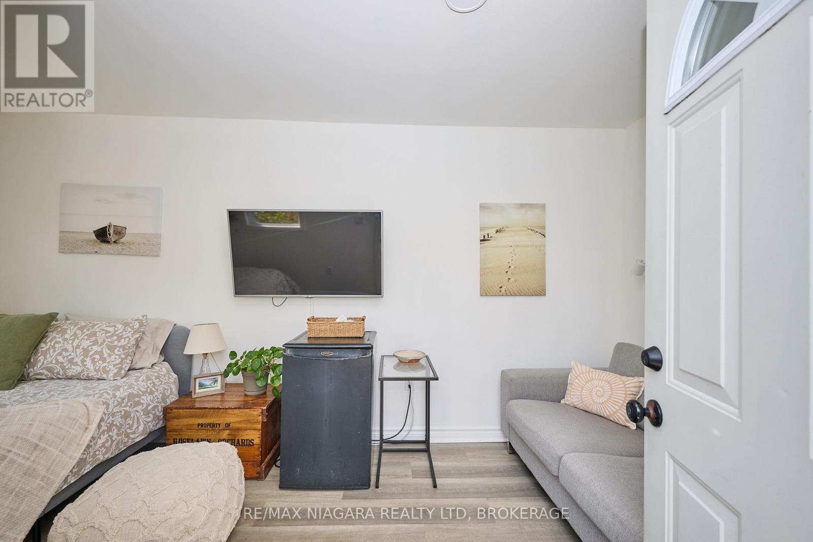 334 Leask Avenue, Fort Erie, Ontario  L2A 4L4 - Photo 33 - X12510138