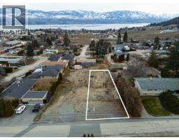 950 Skyline Road, west kelowna, British Columbia