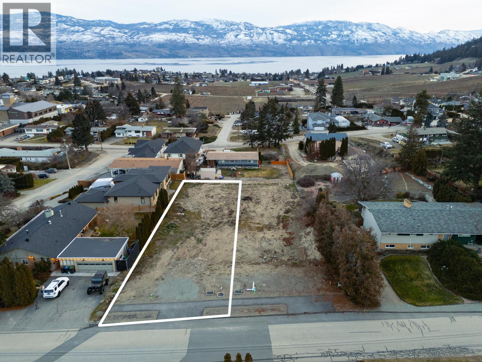 940 Skyline Road, west kelowna, British Columbia