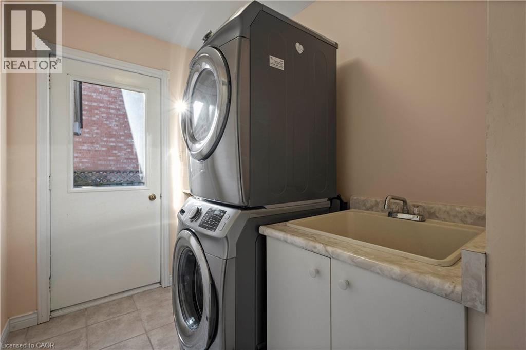 43 Robson Avenue, Cambridge, Ontario N1T 1L2 - Photo 24 - 40782249