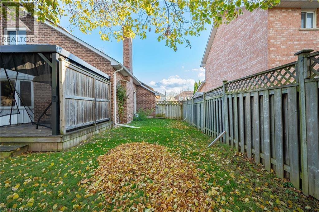 43 Robson Avenue, Cambridge, Ontario N1T 1L2 - Photo 41 - 40782249