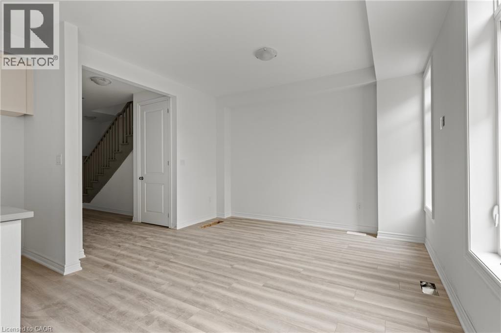 13 Davinci Boulevard, Hamilton, Ontario L9B 1B7 - Photo 8 - 40776709