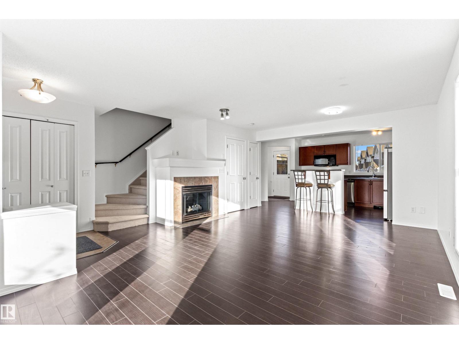 7112 19a Av Sw, Edmonton, Alberta  T6X 0K2 - Photo 5 - E4464426