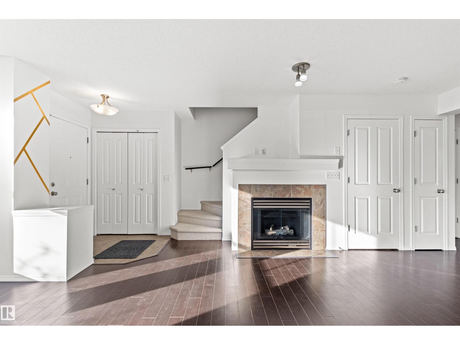 7112 19a Av Sw, Edmonton, Alberta  T6X 0K2 - Photo 6 - E4464426