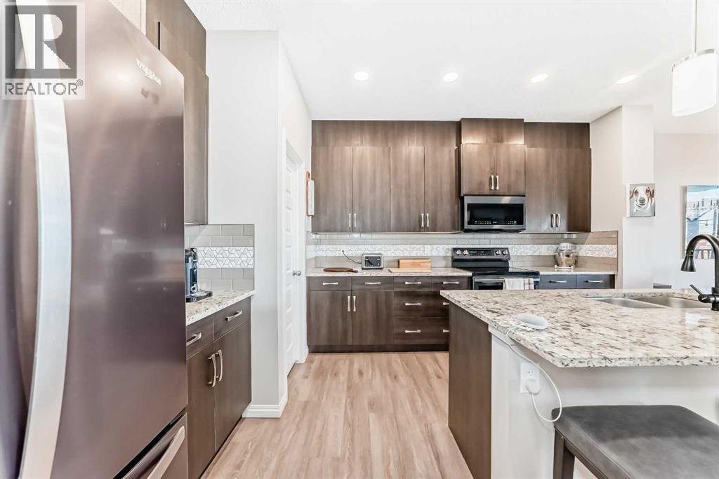 63 Heritage Court, Cochrane, Alberta  T4C 2N5 - Photo 13 - A2257011