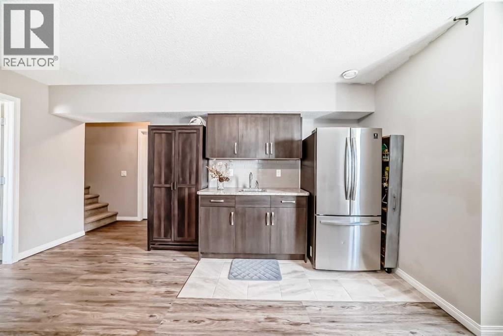 63 Heritage Court, Cochrane, Alberta  T4C 2N5 - Photo 34 - A2257011