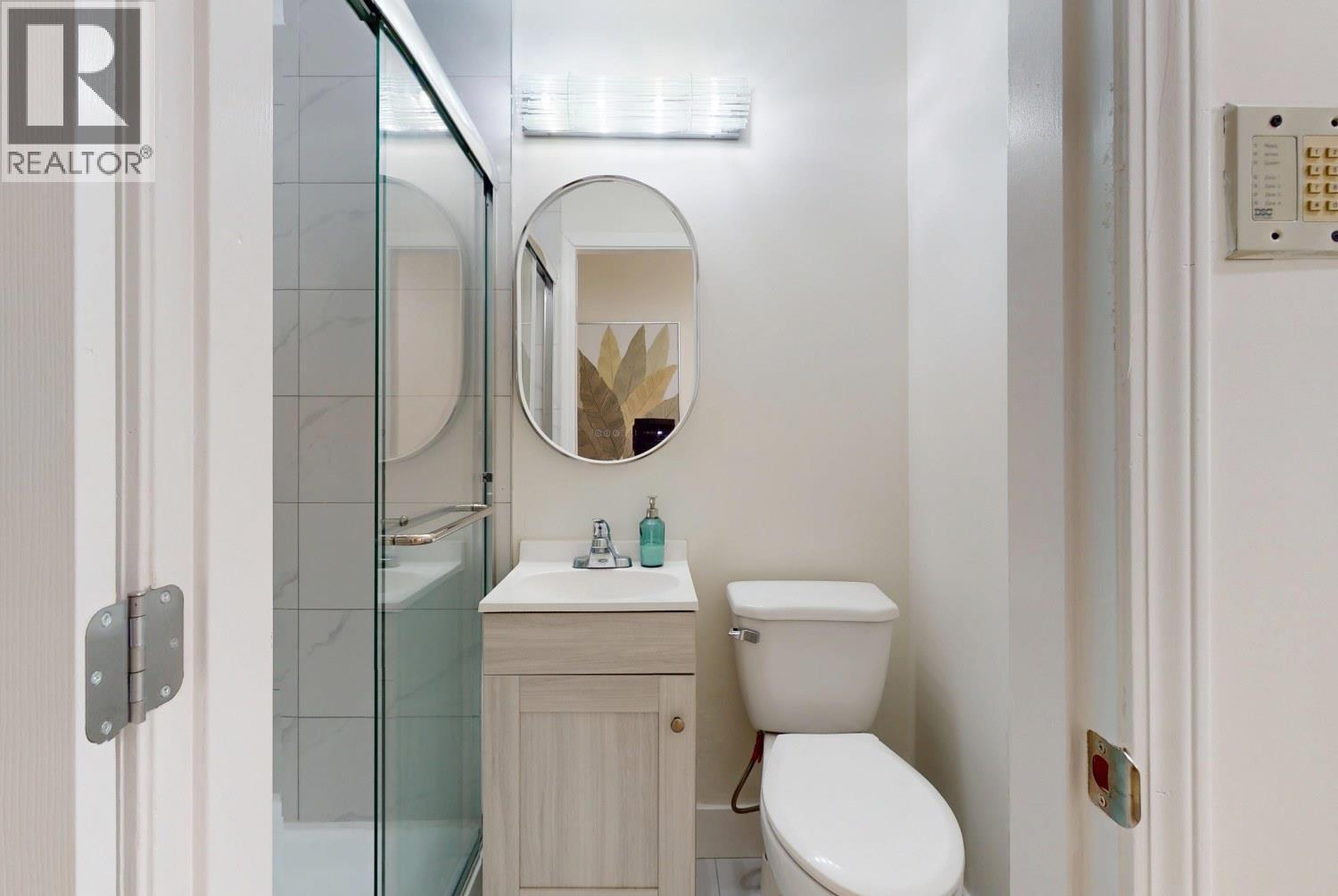 2066 W 44th Avenue, Vancouver, British Columbia V6M 2E9 - Photo 18 - R3064544