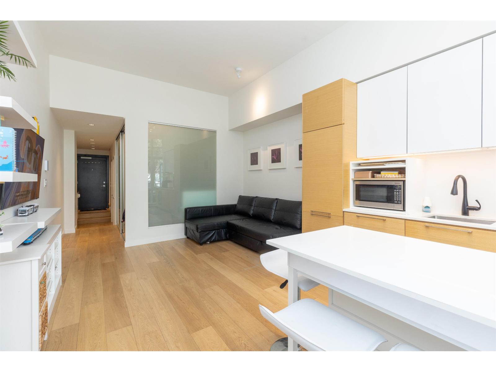 108 13438 Central Avenue, Surrey, British Columbia  V3T 0N2 - Photo 6 - R3064575