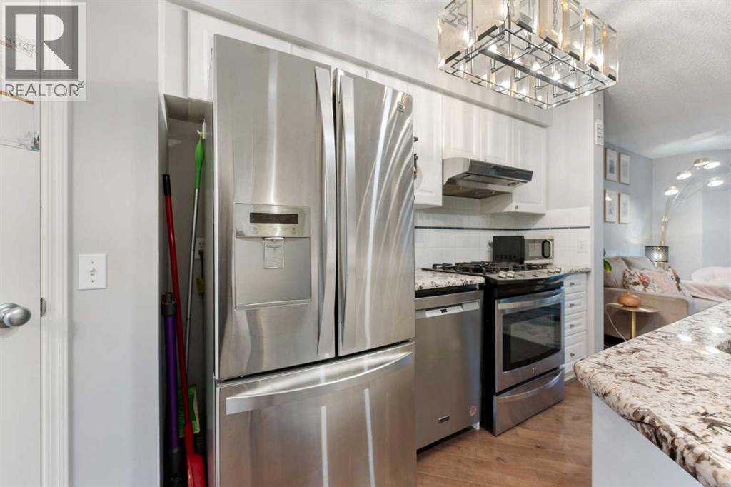 50 Tuscany Valley Rise Nw, Calgary, Alberta  T3L 2J1 - Photo 5 - A2267848