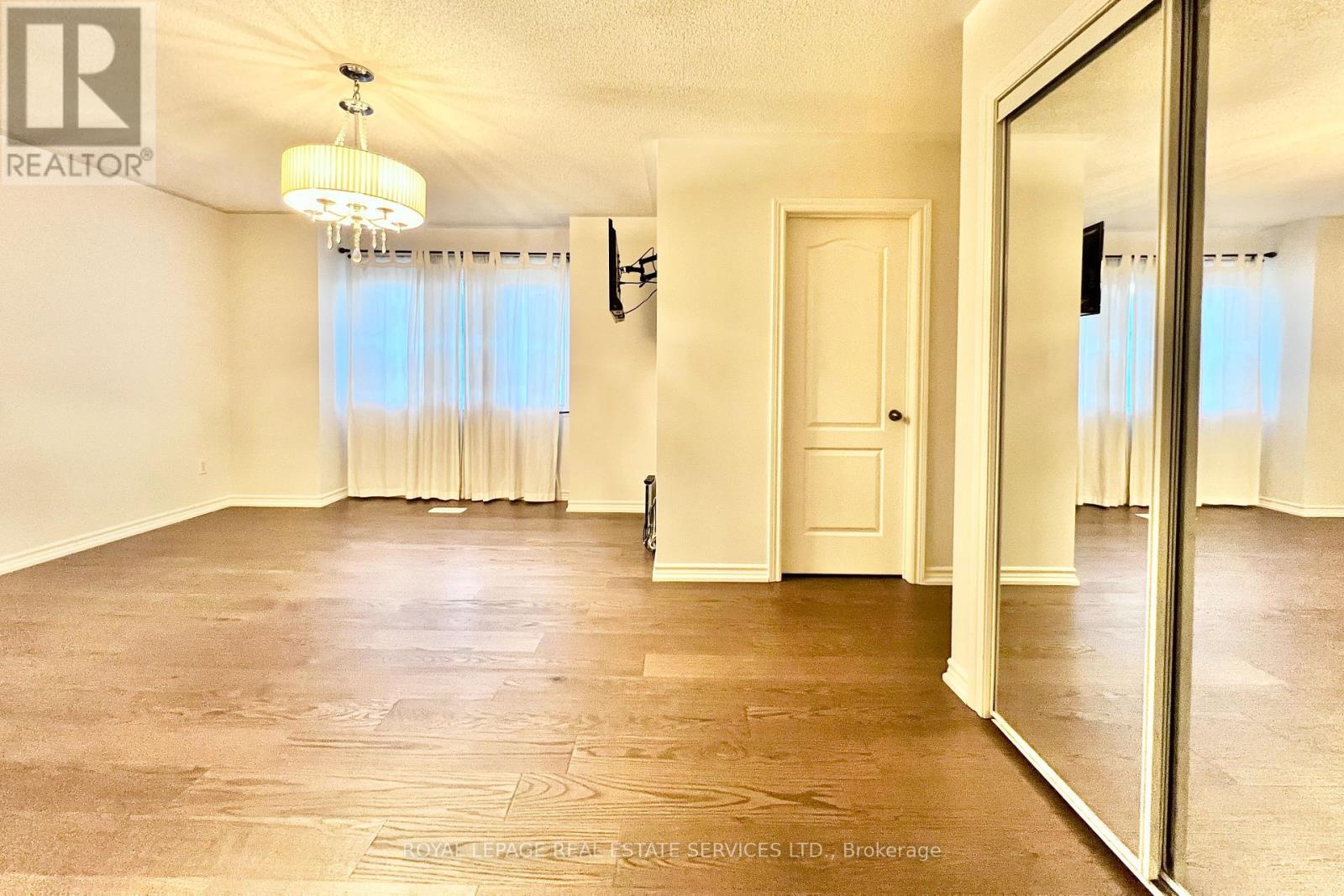 4681 Webb Street, Burlington, Ontario  L7M 0E3 - Photo 21 - W12332017