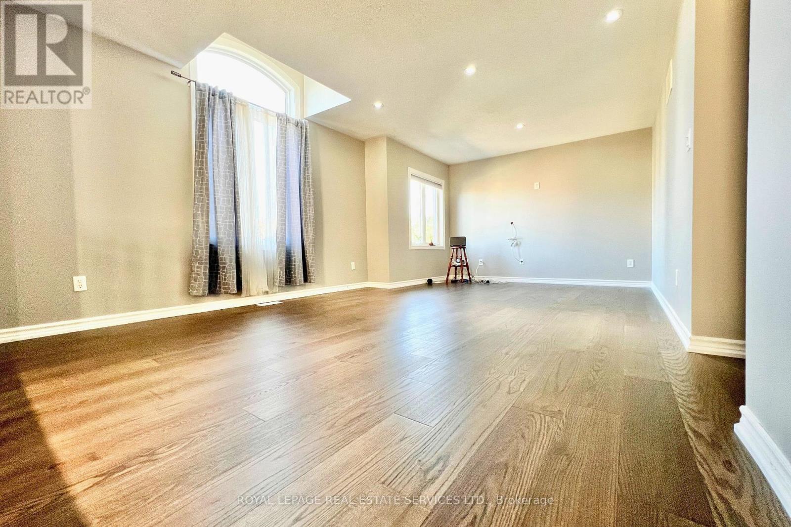 4681 Webb Street, Burlington, Ontario  L7M 0E3 - Photo 17 - W12332017