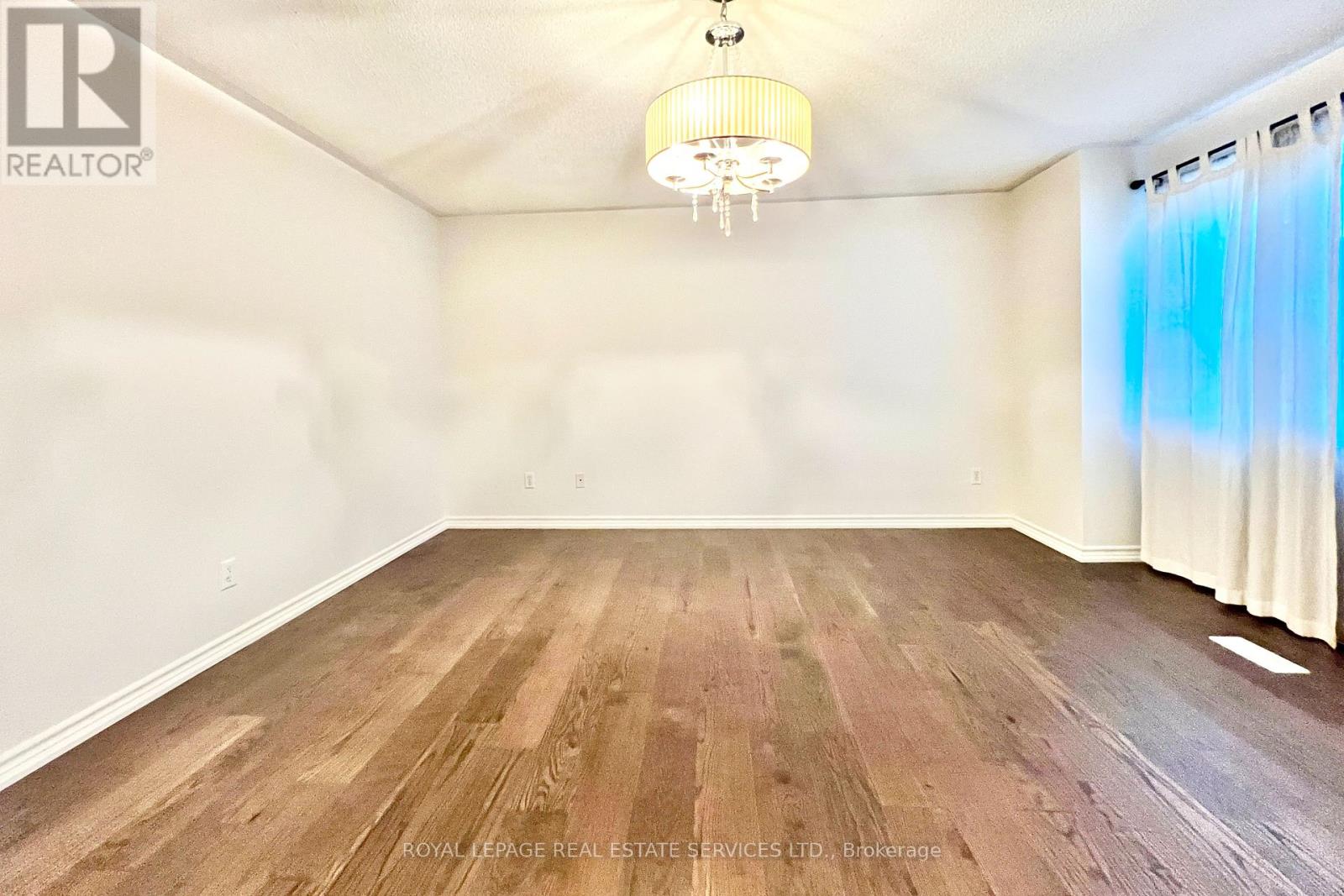 4681 Webb Street, Burlington, Ontario  L7M 0E3 - Photo 24 - W12332017