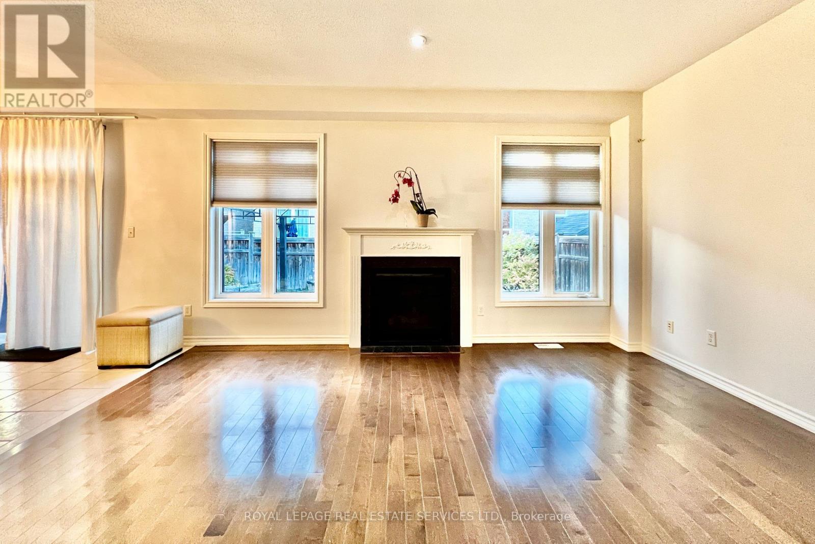 4681 Webb Street, Burlington, Ontario  L7M 0E3 - Photo 9 - W12332017