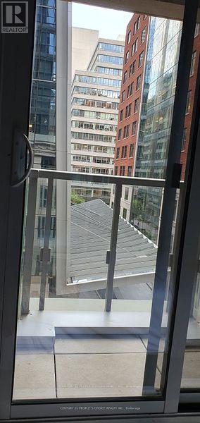 411 - 70 Temperance Street, Toronto, Ontario  M5H 0B1 - Photo 5 - C12510070