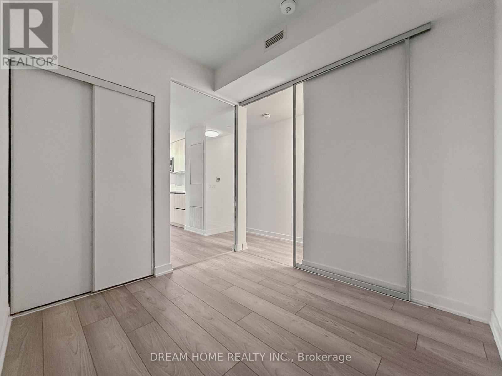 416 - 110 Broadway Avenue, Toronto, Ontario  M4P 1V7 - Photo 8 - C12510082