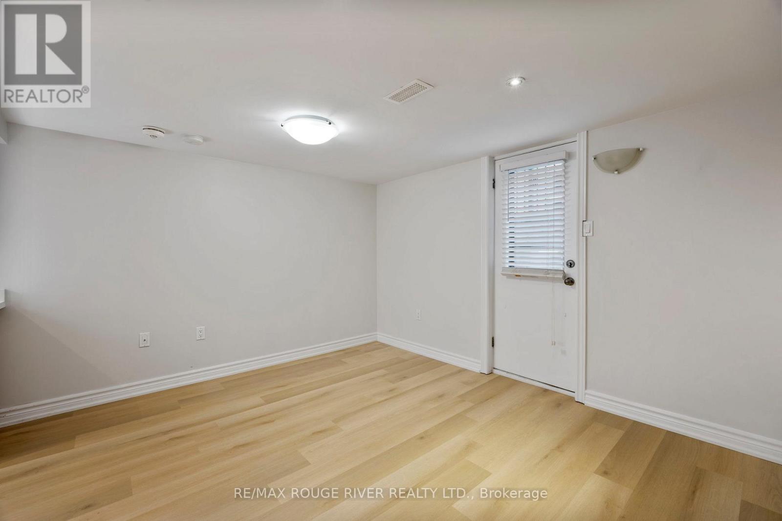 Lower - 902 Donovan Crescent, Whitby, Ontario L1N 3G3 - Photo 7 - E12509600