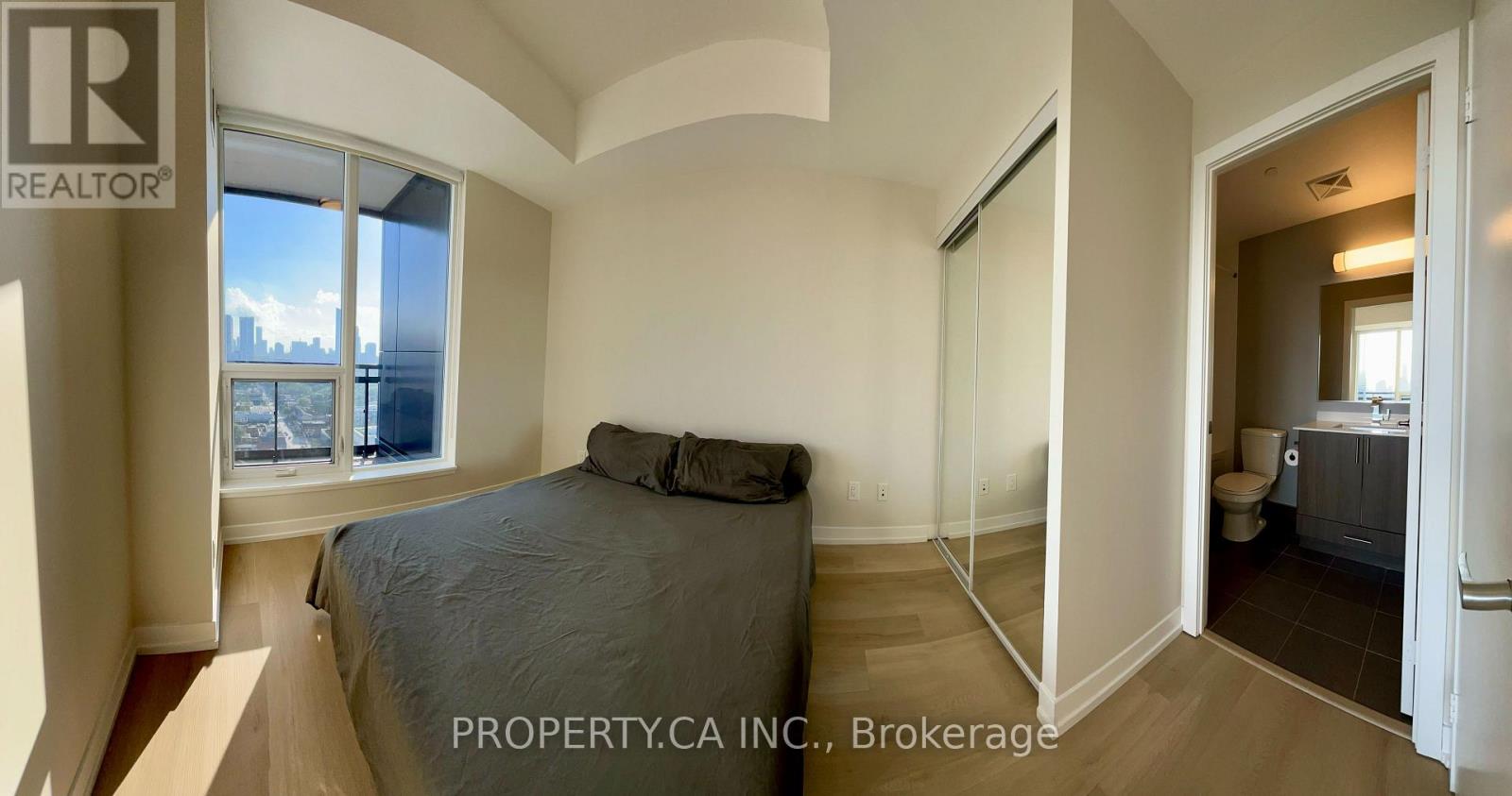 2306 - 225 Sackville Street, Toronto, Ontario  M5A 0B9 - Photo 8 - C12499976