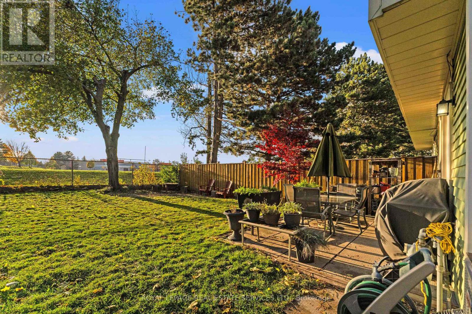 19 Hollyberry Trail, Toronto, Ontario  M2H 2N9 - Photo 34 - C12510044